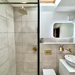 Holiday home Cygnet No 5 -free Parking